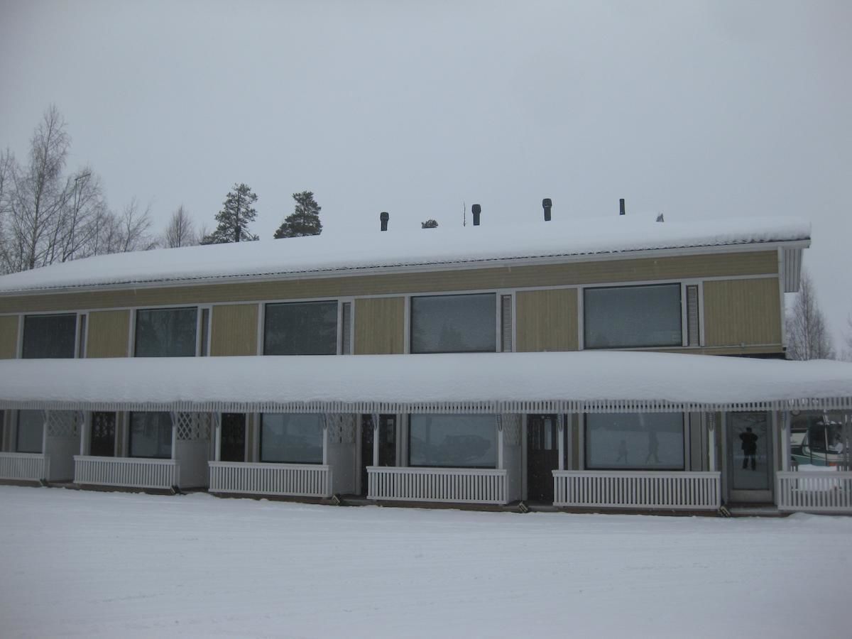 Отель Ämmän Hotelli Суомуссалми-20